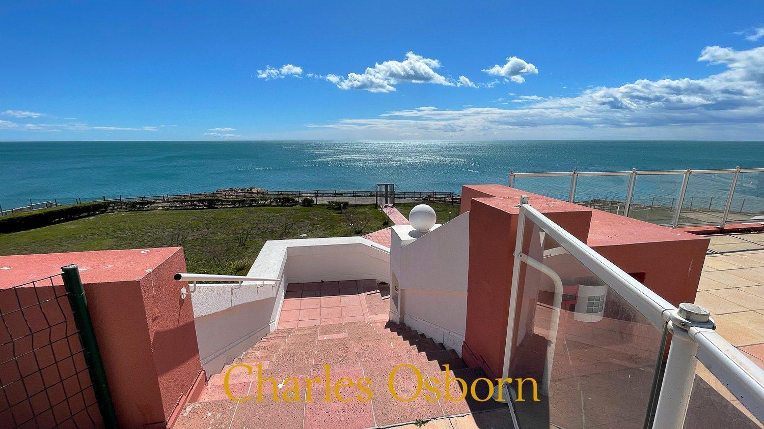 Au Cayenne, Terrasse Et Vue Mer Sete Exterior photo